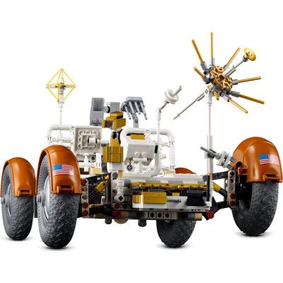 Конструктор LEGO Technic Лунный автомобиль NASA Apollo (42182) | Зображення 2