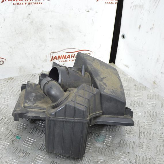 Корпус повітряного фільтра Mazda 5 2005-2010 Корпус повітряного фільтра Мазда 5 LF50 | Зображення 1