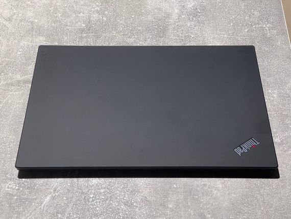 Ноутбук Lenovo ThinkPad T580 / 15.6" (1920x1080) IPS / Intel Core i5-8250U (4 (8) ядра по 1.6 - 3.4 GHz) / 8 GB DDR4 / 240 GB SSD / Intel UHD Graphics 620 / WebCam б/в | Зображення 7