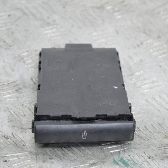 Підсклянник Seat Ibiza III 2002-2009 Тримач склянки Сеат Ібіза 3 6L1862531 6L2862531