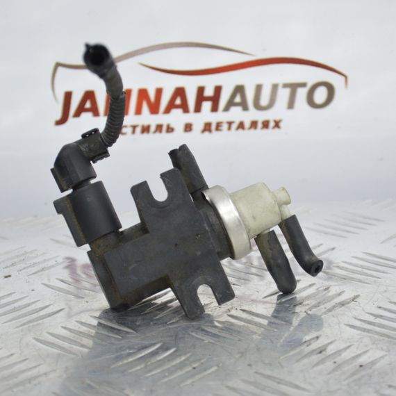 Клапан управління турбіною Audi A3 A4 1.9 TDI вакуумний клапан Ауді а3 а4 1J0906627A | Зображення 1