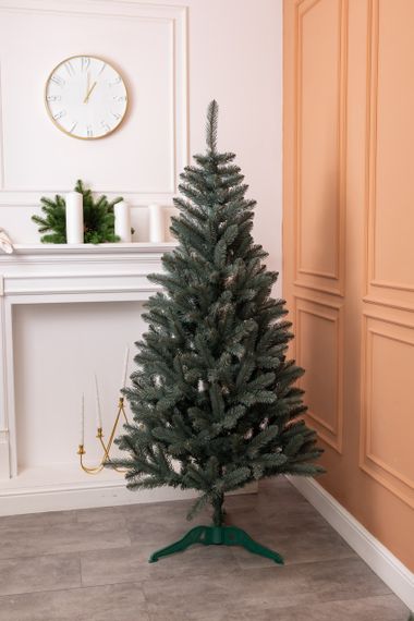 Штучна ялинка «Різдвяна ніч» 1,5 м блакитна – пухнаста ялинка з ПВХ, гіпоалергенна, на підставці | Зображення 1