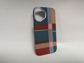Чехол для iPhone 16 / Айфон 16, LUXO Life Carbon, ультратонкий, MagSafe, разноцветный