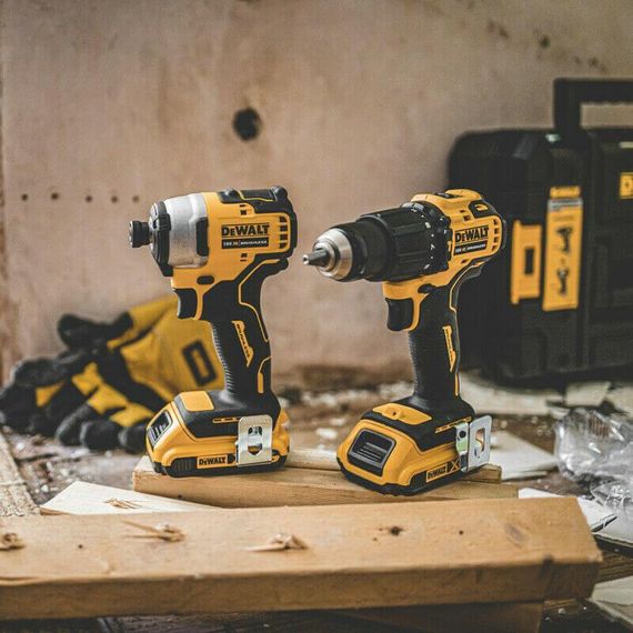 Набір з двох безщіткових інструментів DeWALT DCK2062D2T | Зображення 2