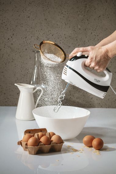 Миксер ручной Adler AD 4205, кухонный миксер 550 Вт, 5 скоростей, режим Turbo, чёрный | Зображення 7