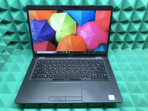Ультрабук Б-класс Dell Latitude 5400 / 14" IPS / Core i5-8365U (4(8) ядра по 1.6-4.1GHz) / 8GB DDR4 / 256GB SSD M.2 / UHD Graphics 620 / WebCam / USB 3.1 / HDMI / Win 10 б/у | Зображення 1