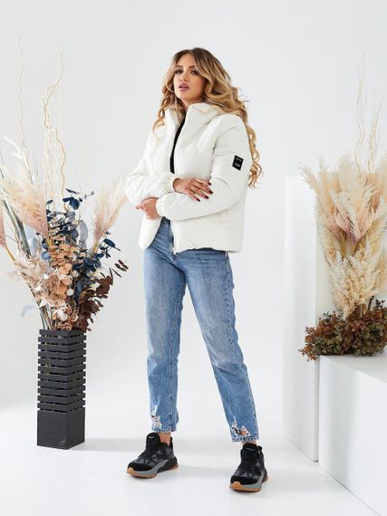 Жіноча тепла стьобана коротка зефірка куртка на блискавці з капюшоном розмір 48/50 колір білий UH270 | Зображення 2