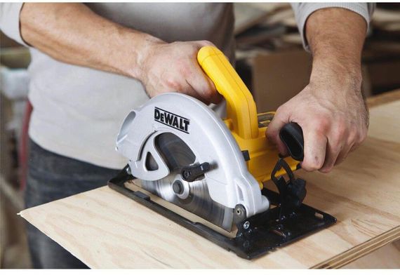 Пила дискова мережева 1350Вт 184*16мм DeWALT DWE560K | Зображення 6