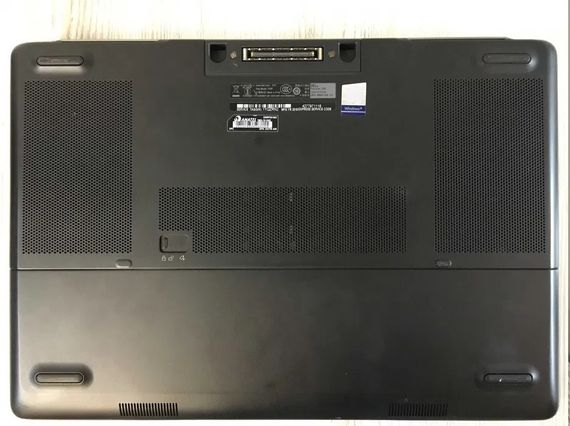 Ноутбук Dell Precision 7520 | 15.6" 4K/i7-6920HQ/32GB/QuadroM1200 4GB/256 SSD Б/В | Зображення 2