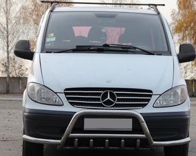 Кенгурятник WT003-Plus с усами (нерж.) для Mercedes Viano 2004-2015 гг