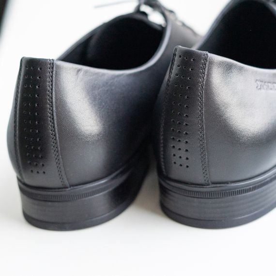 Стильне чорне взуття туфлі 44 розмір | Зображення 2