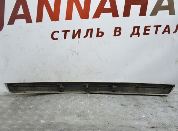 Накладка кришки багажника Renault Laguna II 2000-2007 Молдинг кришки багажника Рено Лагуна 2 8200376862 | Зображення 1