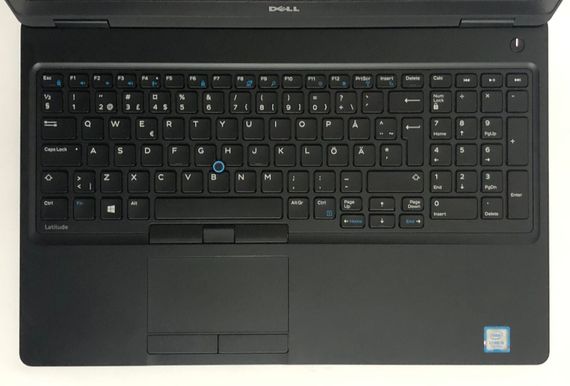 Ігровий ноутбук Dell Latitude 5580 / 15,6" (1920x1080) IPS / Intel Core i5-7440HQ (4 ядра по 2,8 - 3,8 ГГц) / 8 ГБ DDR4 / 256 ГБ SSD / nVidia GeForce 940MX, 2 ГБ GDDR5, 64-біт / Веб-камера б/в | Зображення 7