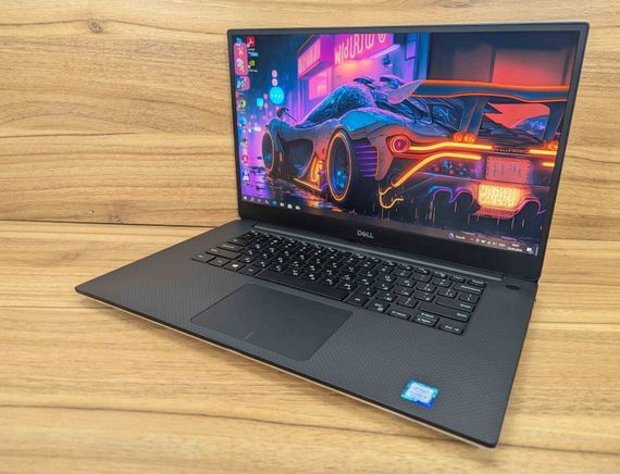 Ігровий ноутбук Dell XPS 15 9570 / 15.6" (1920x1080) IPS / Intel Core i5-8300H (4 (8) ядра по 2.3 - 4.0 GHz) / 16 GB DDR4 / 512 GB SSD / nVidia Geforce GTX 1050, 4 GB GDDR5, 128-bit / HDMI / Windows 10 б/в + Подарунок Бездротова миша / USB | Зображення 4
