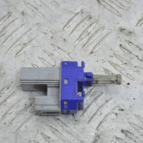 Датчик педалі зчеплення Mazda 5 2005-2010 Датчик педалі зчеплення Мазда 5 BP4K