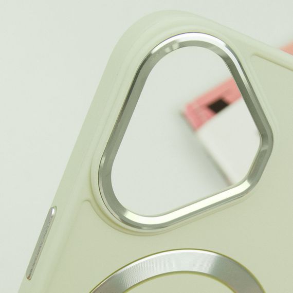 TPU чохол Bonbon Metal Style with MagSafe для Apple iPhone 16 (6.1") Білий / White | Зображення 2