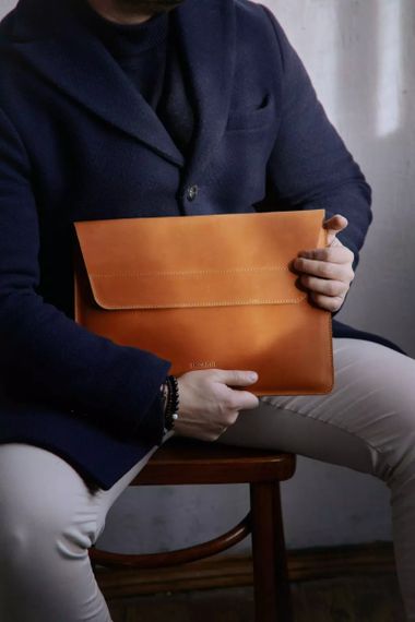 Чохол для ноутбука вінтажний Incarne Line MacBook Air 15" 2023-2025 line-cognac-vintage-air-15 коньяк | Зображення 5