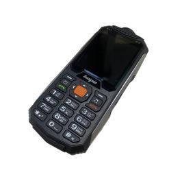 Кнопковий мобільний телефон на 4 сім карти AIEK Hope K31 Black