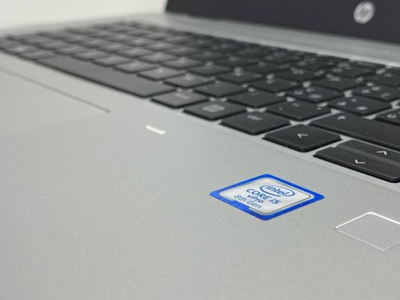 Ноутбук HP ProBook 640 G5 / 14" IPS / Intel Core i5-8365U (4(8) ядра по 1.6-4.1 GHz) / 8GB DDR4 / 256GB SSD / UHD Graphics / WebCam / Win 10 б/у | Зображення 5