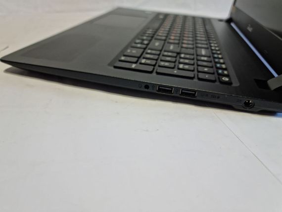 Ноутбук Б-клас Acer Aspire 3 A315-51 / 15.6" (1920x1080) TN / Intel Core i5-7200U (2 (4) ядра по 2.5 - 3.1 GHz) / 8 GB DDR4 / 1000 GB HDD / Intel HD Graphics 620 / WebCam + Сумка б/в | Зображення 4