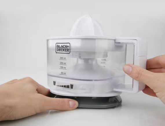 Соковитискач Black&Decker BXCJ25E | Зображення 4