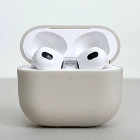 Силіконовий чохол для навушників pods 4 (Бежевий)