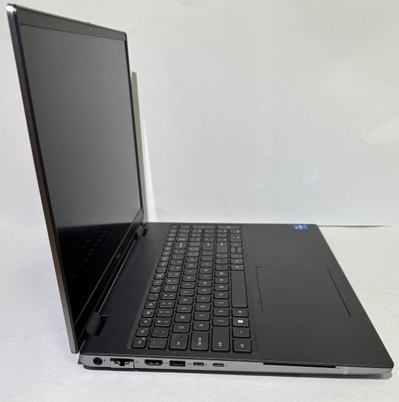 Ноутбук Dell Precision 7670 / 16" (1920x1200) IPS / Intel Core i5-12600HX (12 (16) ядер по 2.5 - 4.6 GHz) / 16 GB DDR5 / 512 GB SSD / Intel UHD Graphics / WebCam б/в | Зображення 4