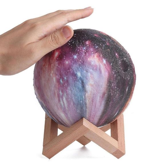 Настільний RGB світильник-нічник з USB та пультом, 3D Moon Night Light / Сенсорна лампа-нічник на акумуляторі | Зображення 4