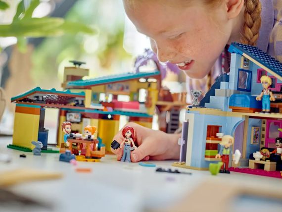 Конструктор LEGO Friends Родинні будинки Оллі й Пейслі (42620) | Зображення 8