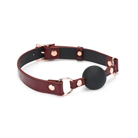 Силіконовий кляп Liebe Seele Wine Red Ball Gag, діаметр кульки 4,3 см, ремінь із натуральної шкіри | Зображення 1