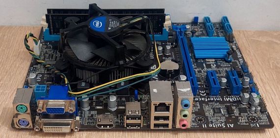Комплект: материнская плата Asus H61M-A / Intel Core i5-3470 (4 ядра по 3.2 - 3.6 GHz) / 16 GB DDR3 / Intel HD Graphics 2500 / Socket LGA1151 / Кулер б/у | Зображення 1