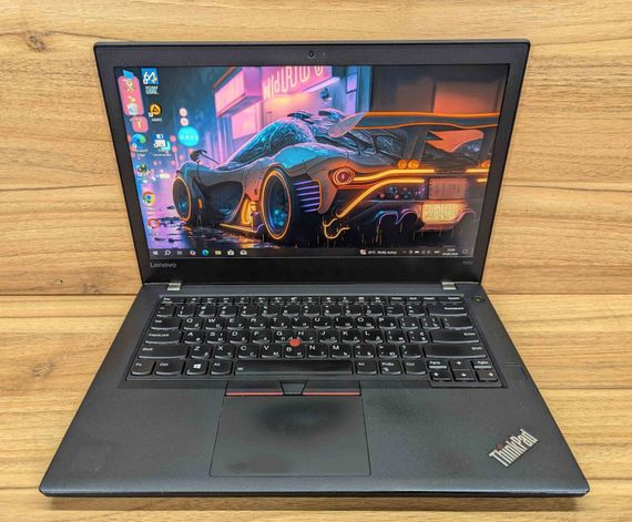 Ультрабук Б-клас Lenovo ThinkPad T470 / 14" (1920x1080) IPS / Intel Core i5-6300U (2 (4) ядра по 2.4 - 3.0 GHz) / 8 GB DDR4 / 300 GB SSD / Intel HD Graphics 520 / WebCam / Fingerprint / Windows 10 б/в + Подарунок Флеш-накопичувач USB 32 GB | Зображення 1