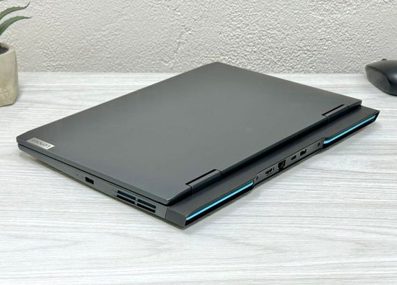 Ігровий ноутбук Б-клас Lenovo IdeaPad Gaming 3 15ARH7 / 15.6" (1920x1080) IPS / AMD Ryzen 5 6600H (6 (12) ядер по 3.3 - 4.5 GHz) / 16 GB DDR5 / 512 GB SSD M.2 / nVidia GeForce RTX 3050, 4 GB GDDR6, 128-bit / WebCam / Win 11 Home б/в | Зображення 5