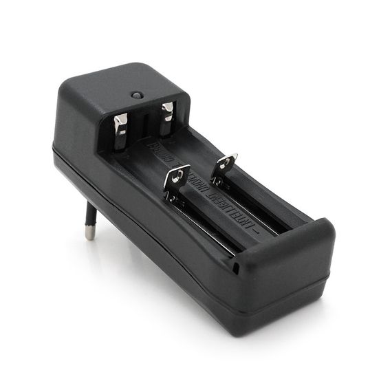Зарядное устройство универсальное TG-008 2A A/2A AA/18650.1.2-4.2V/1000mAh