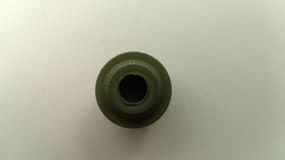 Сальники клапанов Lanos 1.5 Elring  (586.693) 1шт (90215296)