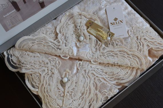 Велюрова скатертина Selin Yagmur 160х300 см. бежева | Зображення 3