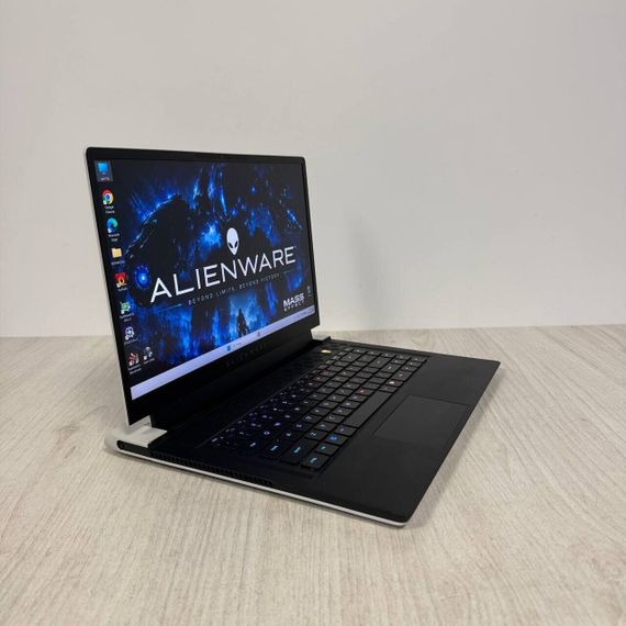 Игровой ноутбук Dell Alienware x15 R2 / 15.6" (1920x1080) IPS / Intel Core i9-12900H (14 (20) ядер по 3.8 - 5.0 GHz) / 32 GB DDR5 / 512 GB SSD / nVidia GeForce RTX 3070 Ti, 8 GB GDDR6, 256-bit / WebCam б/у | Зображення 3