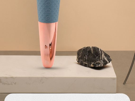 Вібратор-мікрофон Sweet Em Velvet Lurer, 28 режимів вібрації, рожевий із золотом | Зображення 4