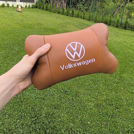 Набор подушек 2шт для автомобиля Volkswagen из натуральной коричневой кожи. Подушки на подголовник | Зображення 9