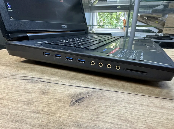 Ноутбук MSI Dominator Pro 17.3" FHD IPS i7 4710HQ/16GB/SSD+HDD/GTX 980M-8Gb Б/В | Зображення 6