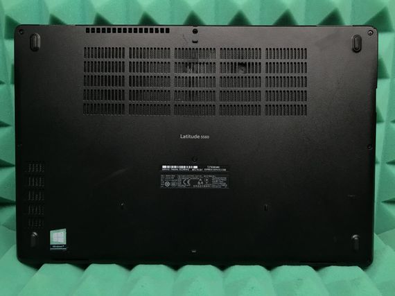Ноутбук Б-класс Dell Latitude 5580 / 15.6" (1366x768) TN / Intel Core i5-7300U (2 (4) ядра по 2.6 - 3.5 GHz) / 8 GB DDR4 / 128 GB SSD / Intel HD Graphics 620 / HDMI / Windows 10 б/у | Зображення 5