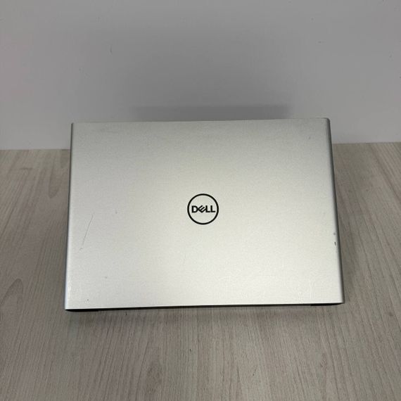 Ультрабук Б-класс Dell Vostro 5471 / 14" (1920x1080) IPS / Intel Core i5-8250U (4 (8) ядра по 1.6 - 3.4 GHz) / 8 GB DDR4 / 240 GB SSD / Intel UHD Graphics 620 / WebCam / Windows 10 б/у | Зображення 7