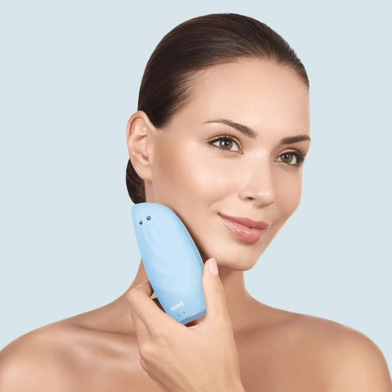 Очищувальна щітка для обличчя GESKE Sonic Thermo Facial Brush&Face-Lifter 8в1 white, Блакитний | Зображення 3