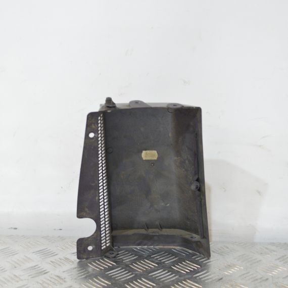 Накладка ліхтаря задня ліва Opel Meriva A 2003-2010 Куточок задній лівий Опель Меріва А 13130027 | Зображення 1