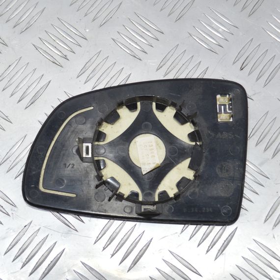 Вкладиш дзеркала правий Opel Meriva A 2003-2010 Скло правого дзеркала Опель Меріва А 834234 8.34.234 | Зображення 1