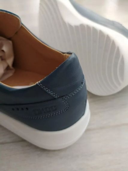 Кожаные кеды синего цвета 40 размер! Легкие кеды благодаря ЭВА подошве | Зображення 1