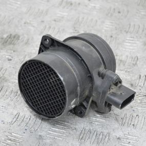 Витратомір повітря Seat Alhambra Leon Toledo 1998-2010 Датчик масової витрати повітря Сеат 071906461B