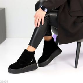 Модные замшевые зимние черные прошитые ботинки на платформе 37