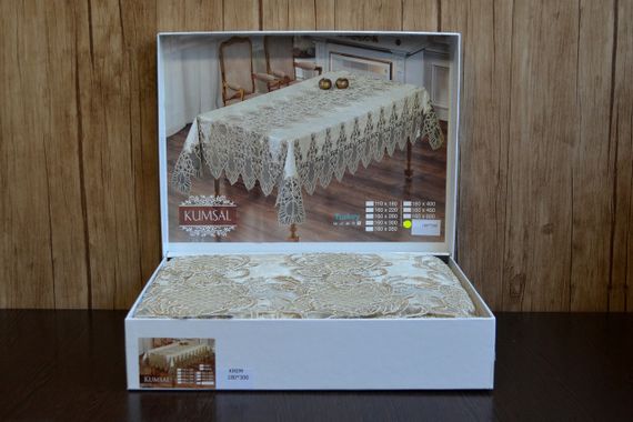 Велюрова скатертина з мереживом Haspen 160×300 см Kumsal, кремова | Зображення 4