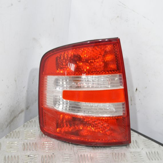 Ліхтар задній лівий Skoda Fabia I 2004-2007 рестайл Фара стоп задня ліва Шкода Фабія 1 6Y9945095E 6Y9945111D